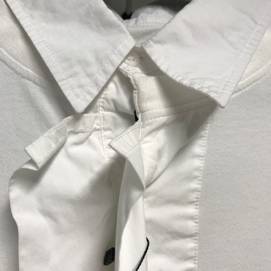 크레이그 그린 화이트 카라 티셔츠 M 상품이미지4