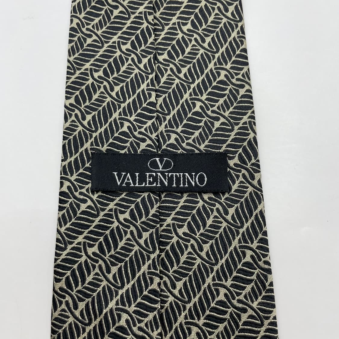 213) (VALENTINO) 발렌티노 패턴 넥타이 상품이미지5
