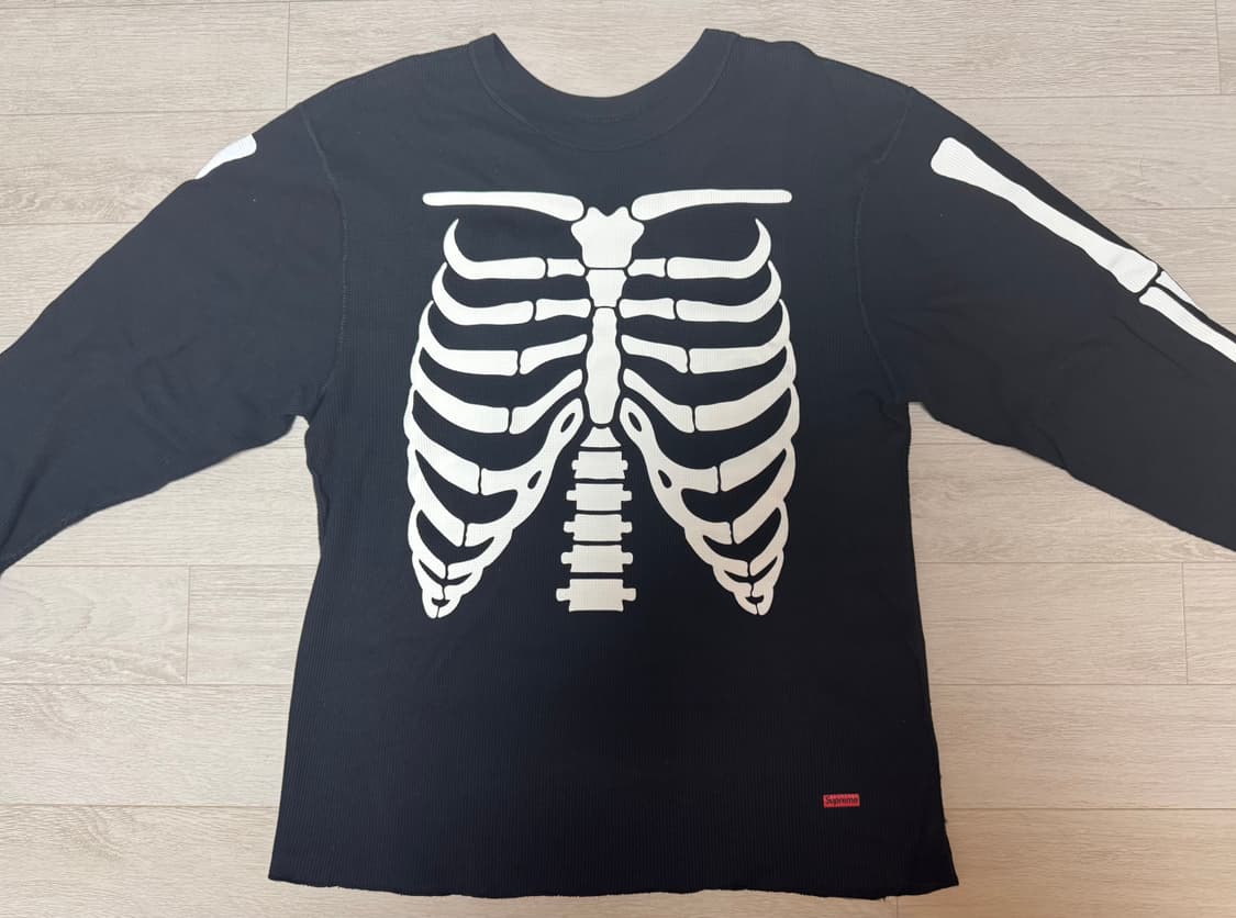 슈프림 헤인즈 본즈 써멀 크루 블랙 (XL) 상품이미지3