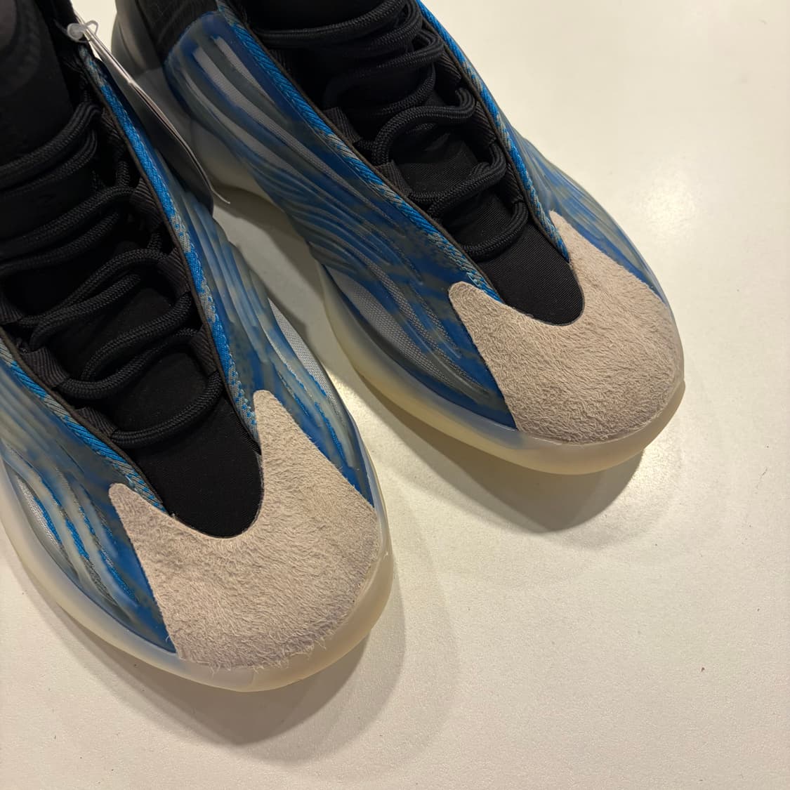 [270] 아디다스 이지 퀀텀 포이즌 블루 노박스 GZ8872 상품이미지3