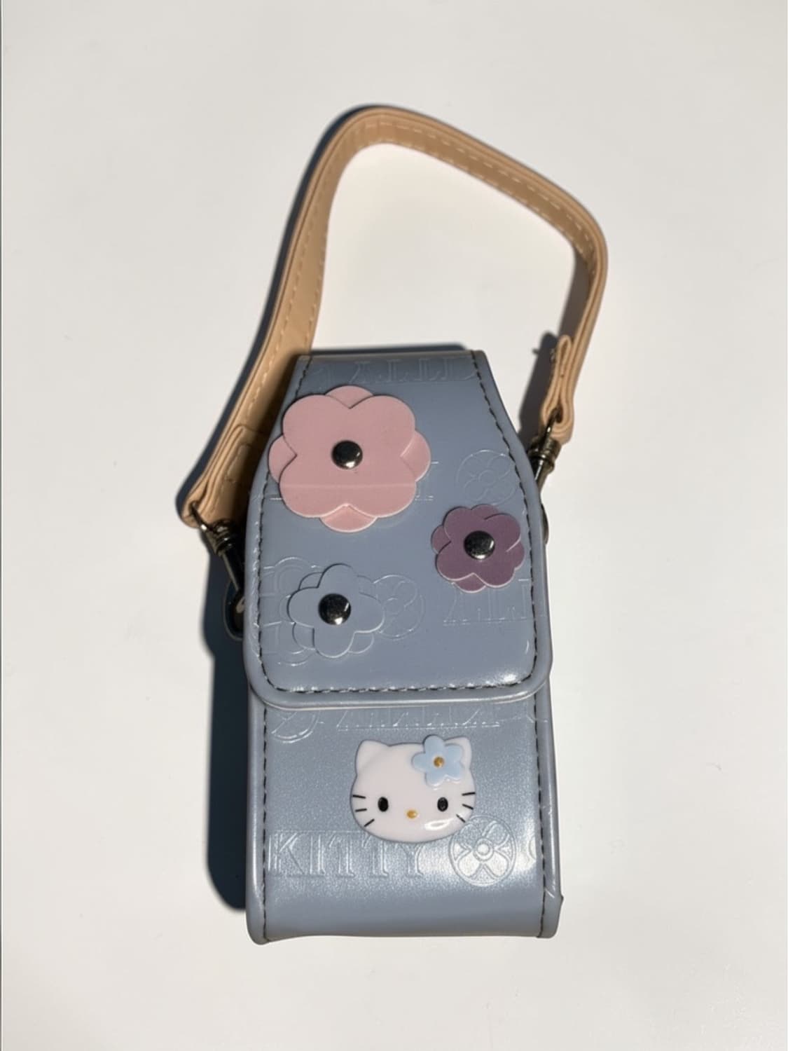 [극희귀/Y2K] 2005년 고전 헬로키티 꽃 엠보싱 미니 파우치 상품이미지1