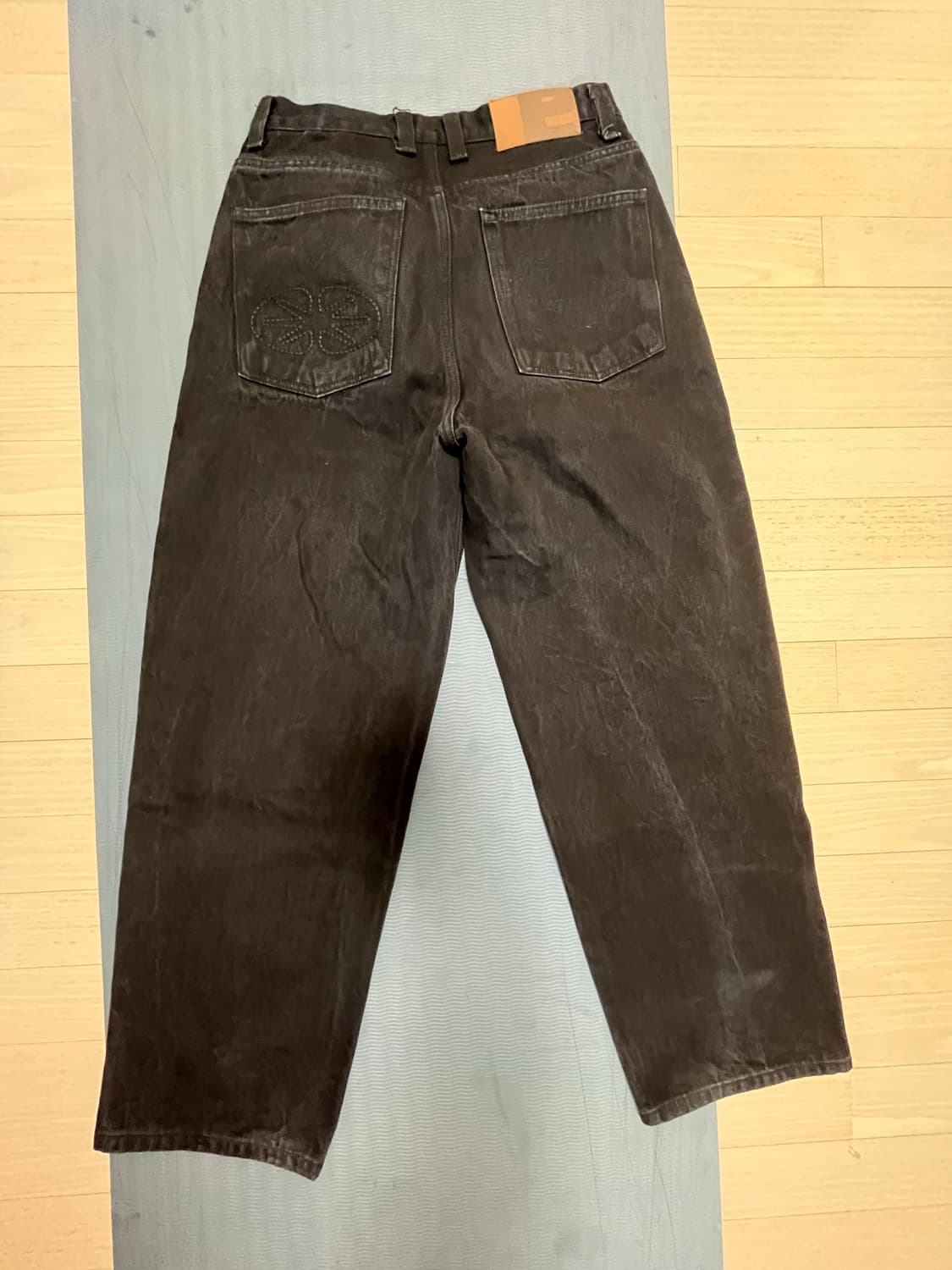 Essential Relaxed Denim Pants (Black) 상품이미지3