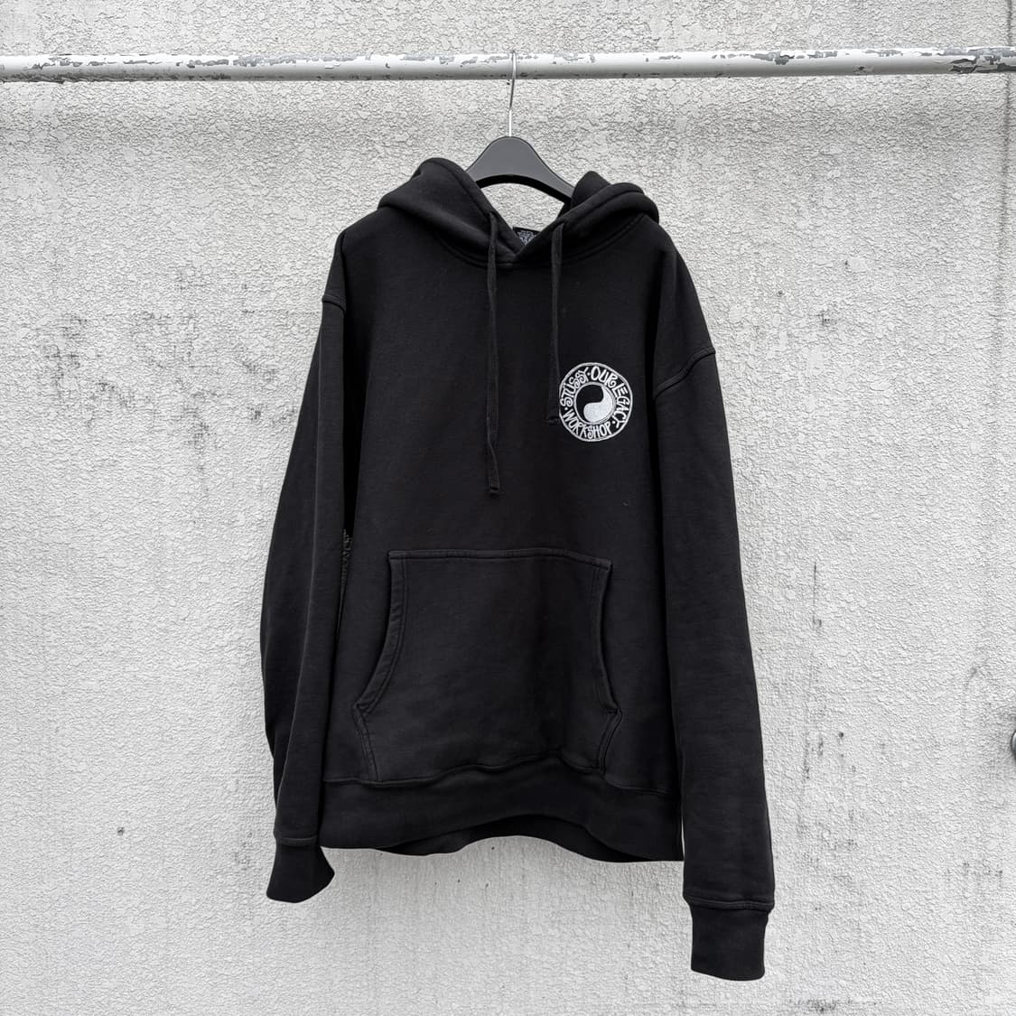 L)스투시 X 아워레가시 피그먼트 후드티 상품이미지4