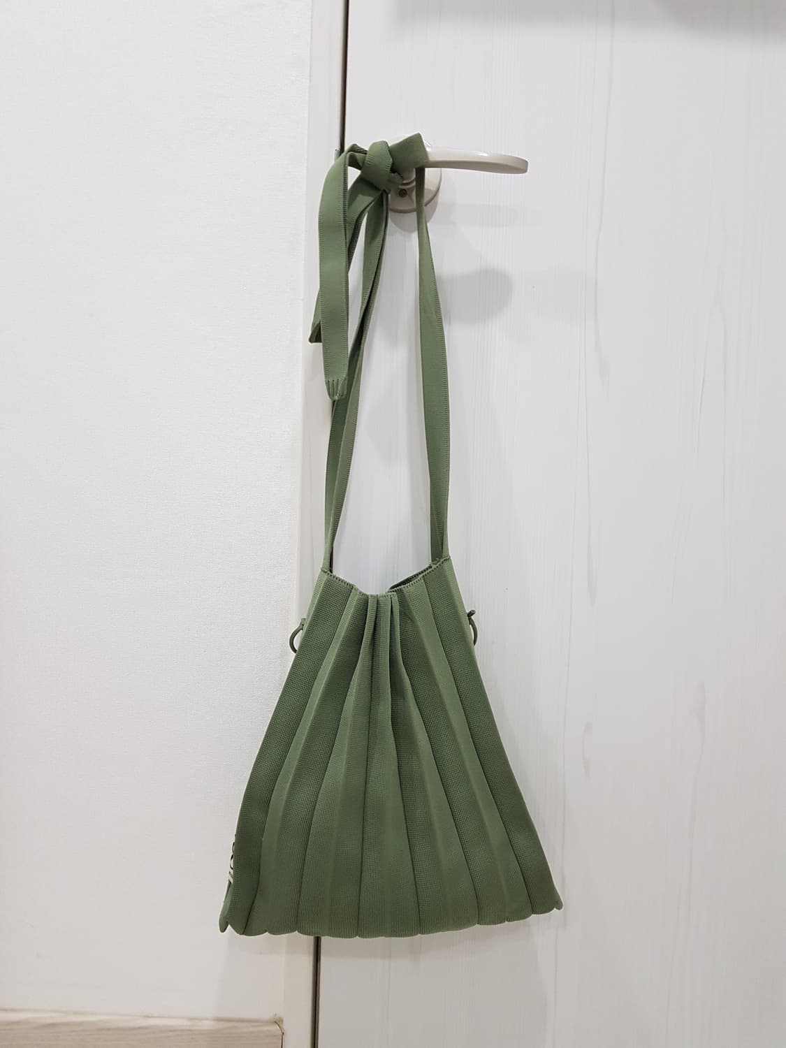 조셉앤스테이시 플리츠 니트백 올리브 상품이미지3