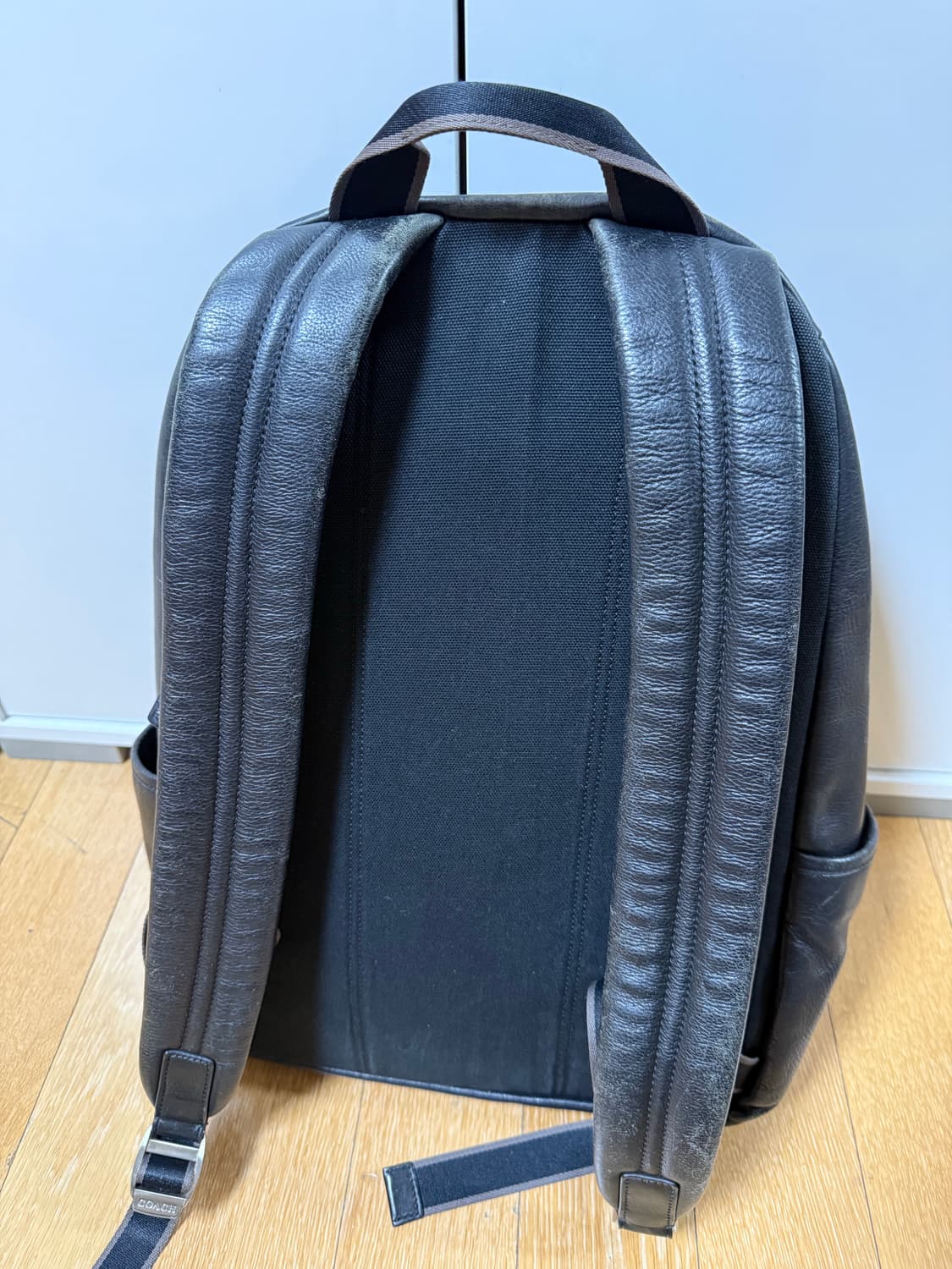 코치 가죽 백팩 블랙 상품이미지3