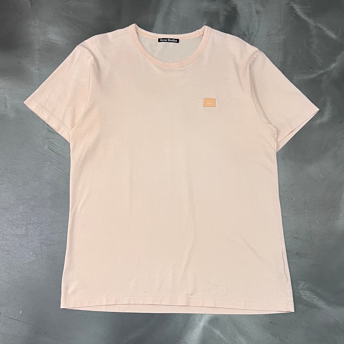  아크네스튜디오 페이스패치 반팔티 y16025 상품이미지1