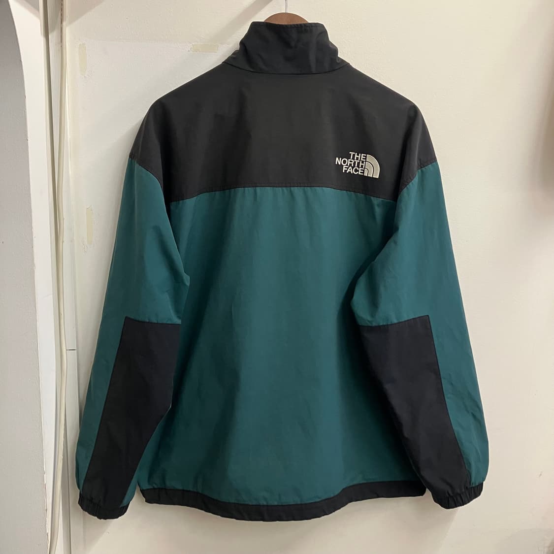N106 노스페이스 데날리 윈드자켓 바람막이 상품이미지2