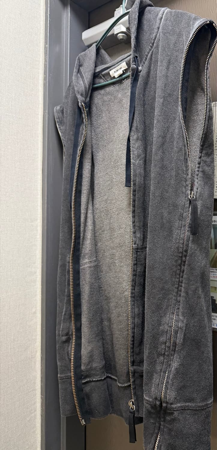 헬무트랭 후드 베스트 상품이미지2