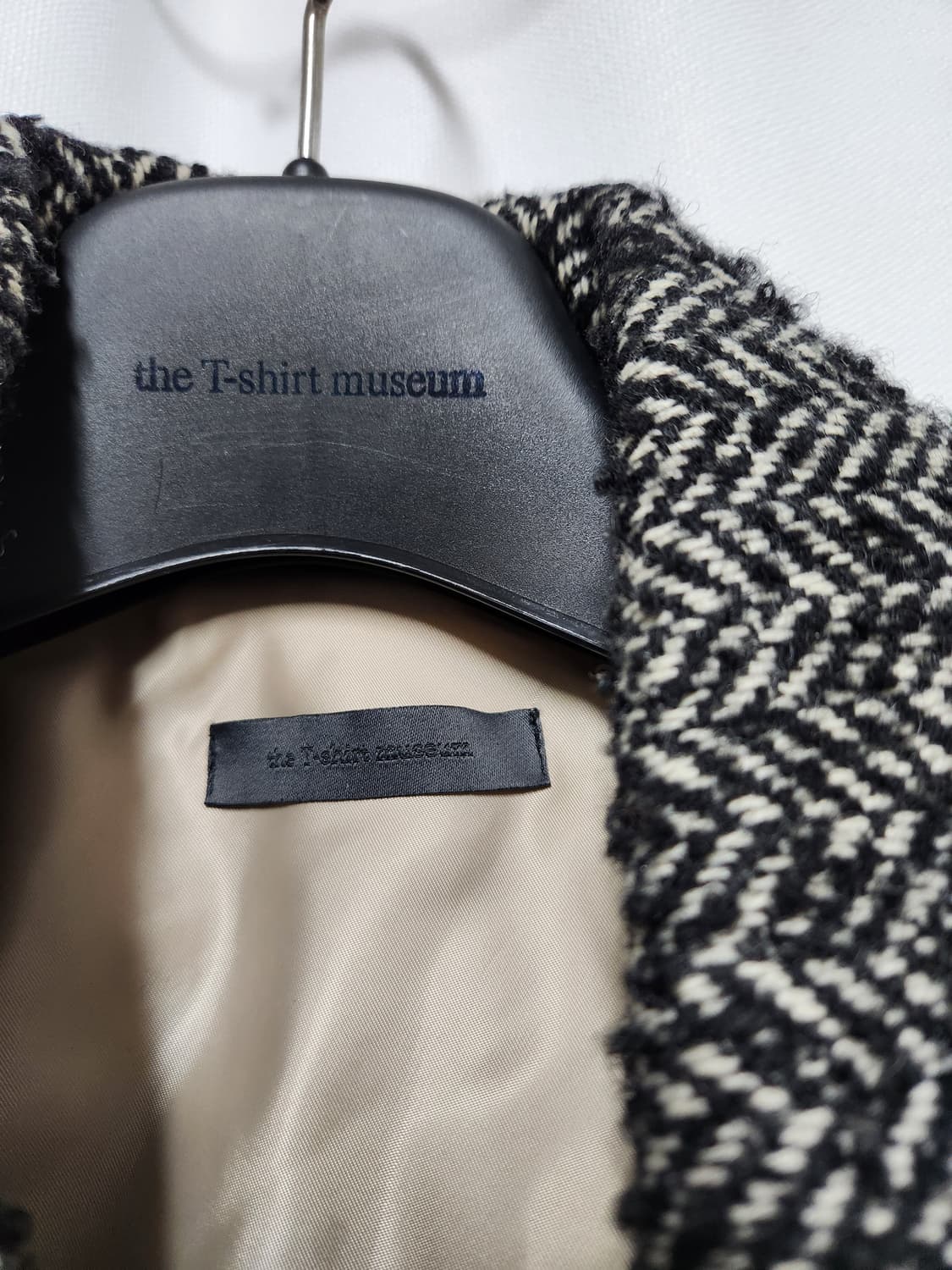 더티셔츠뮤지엄 코트 팝니다(헤링본) 상품이미지3