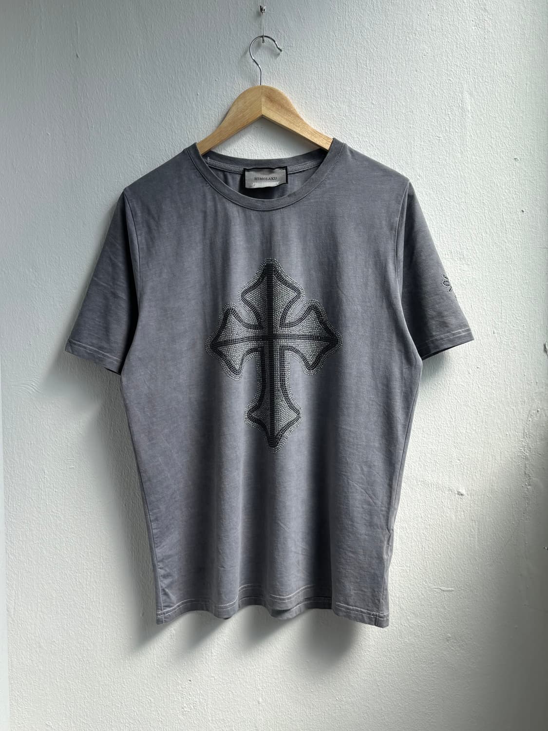 Vintage Cubic Cross Graphic T-Shirt 상품이미지1