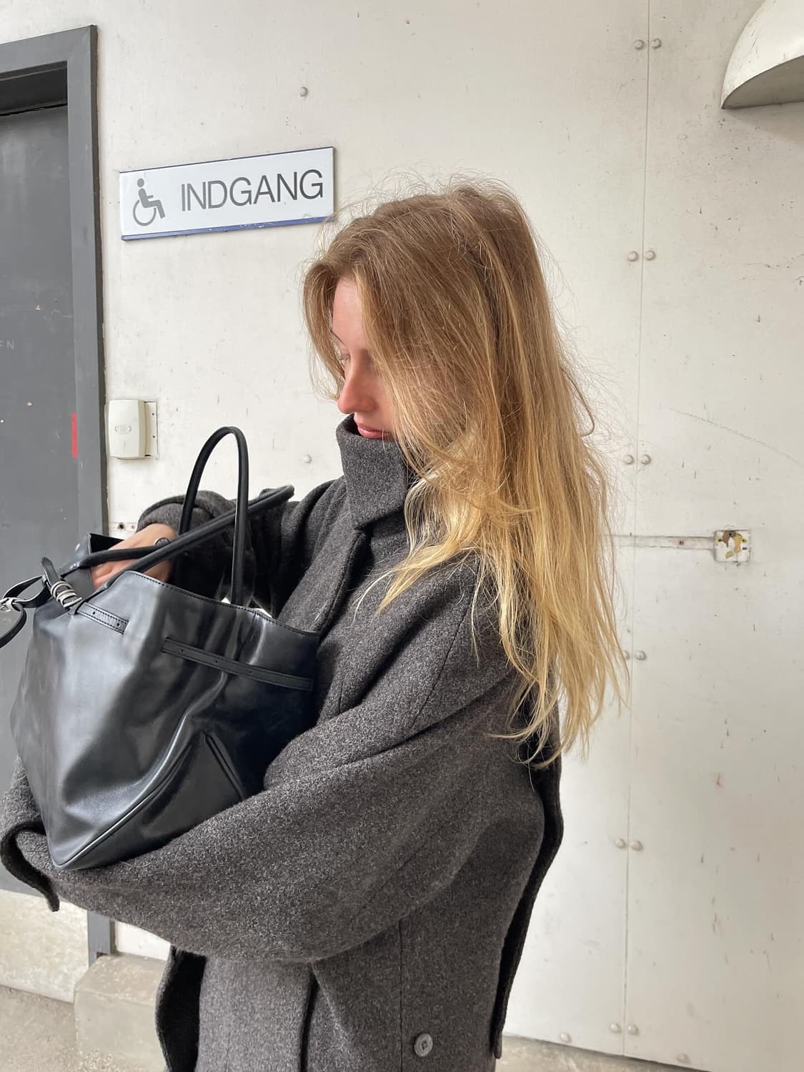 MSCHF 미스치프 롱 코트  상품이미지3