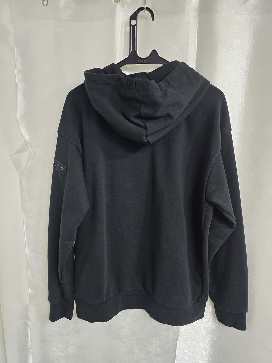 다이나핏 블랙 후드티 (1831) 상품이미지2