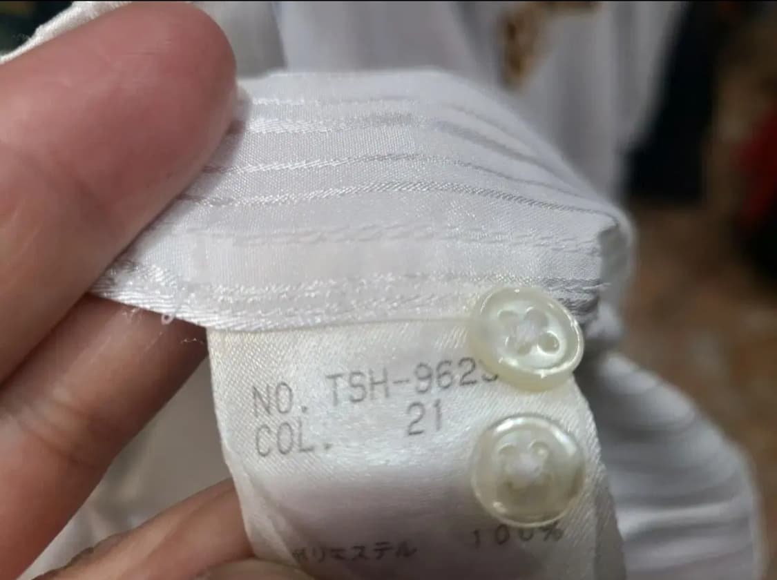 Tornado Mart 십자가 비즈장식 폴리셔츠 상품이미지5