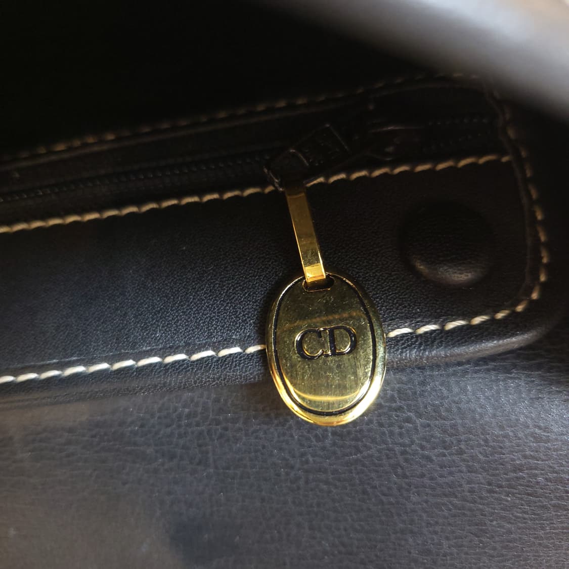 디올 CD로고 레더 숄더백 상품이미지8