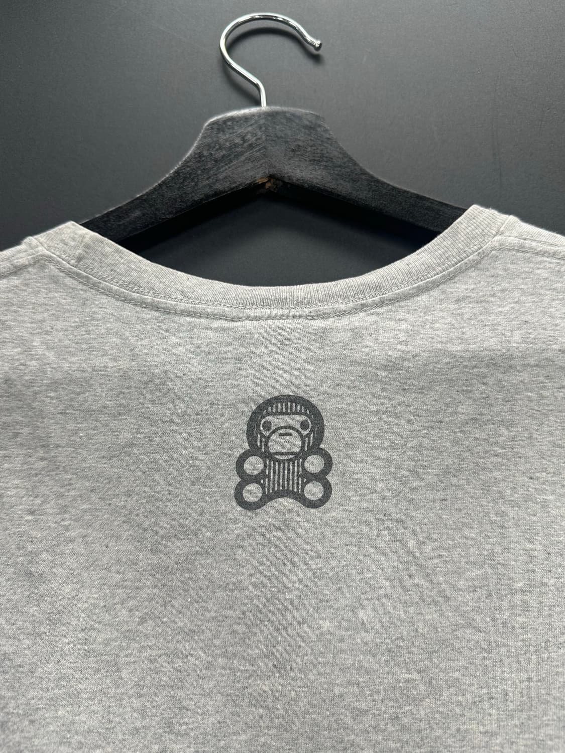 베이프 MILO 입체 스펠로고 반팔티 상품이미지5