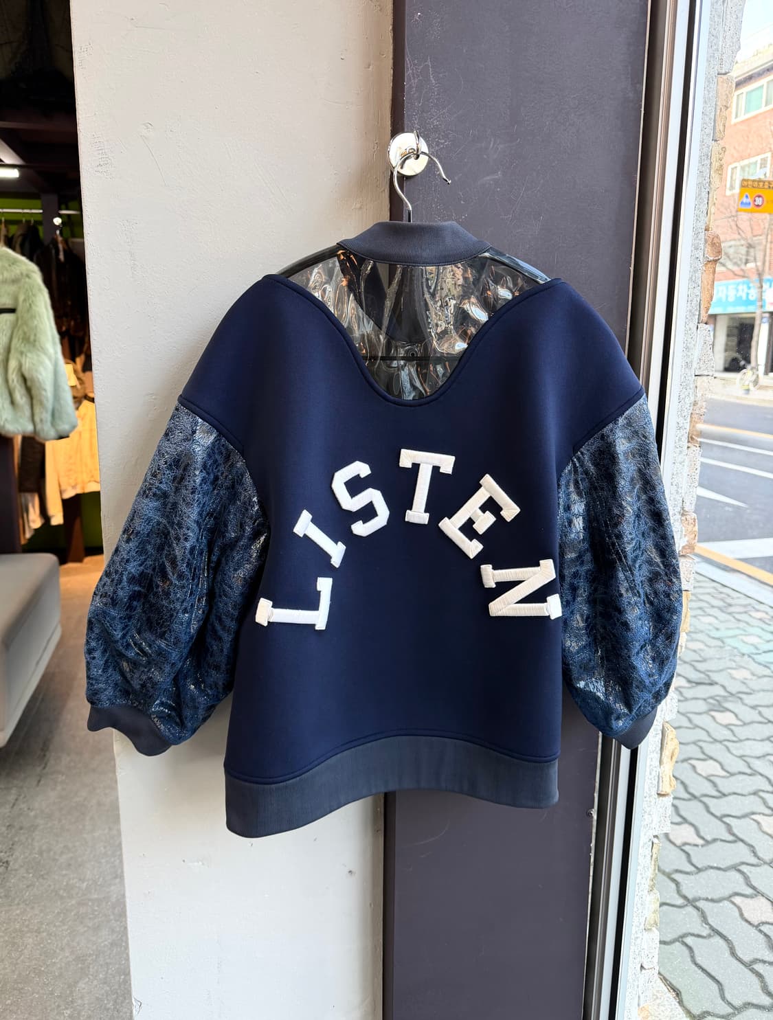 1/ 언더커버 14SS 런웨이 컬렉션 PVC 봄버자켓 상품이미지8