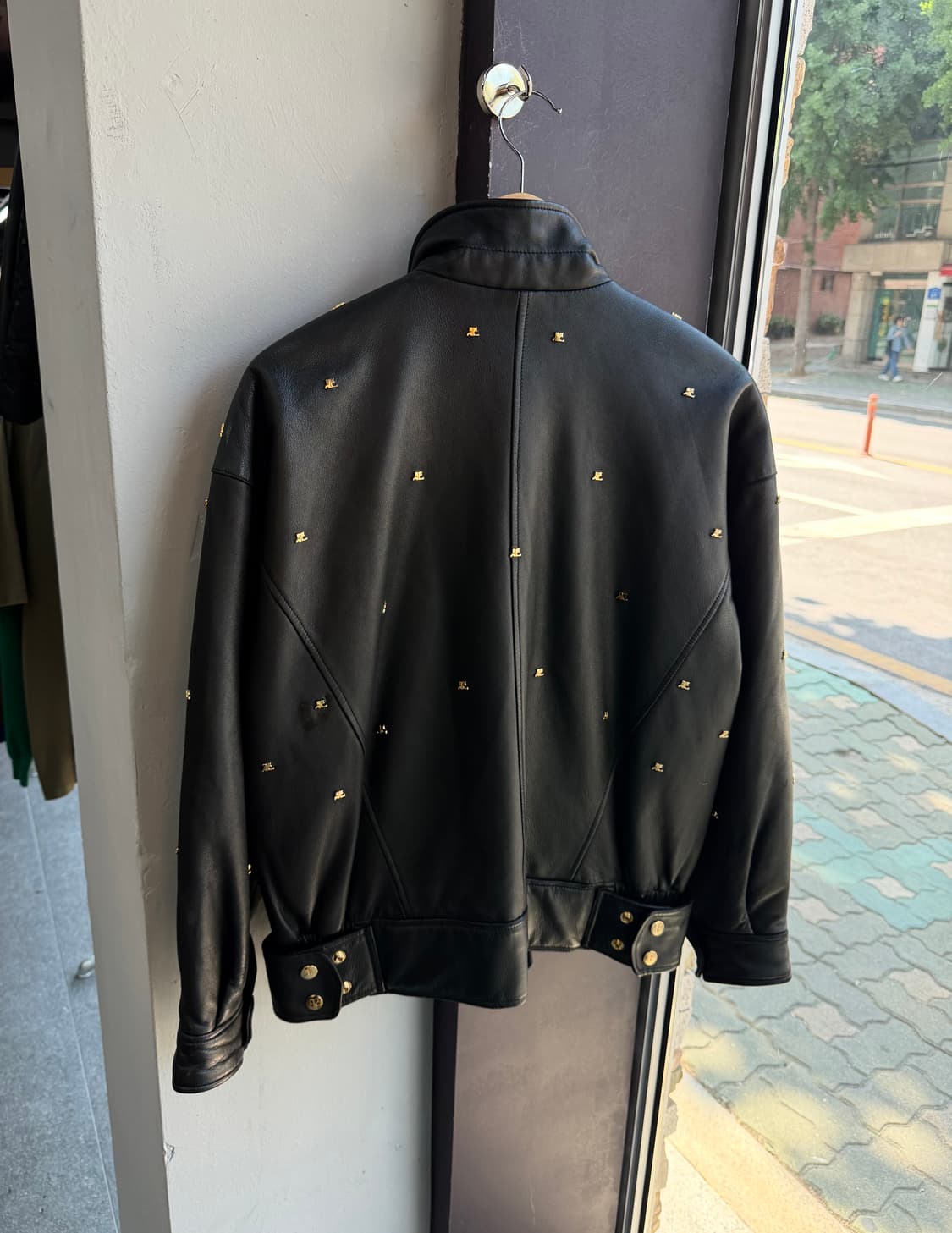 38/ 꾸레쥬 1990AW 레더 스터드 자켓 상품이미지8