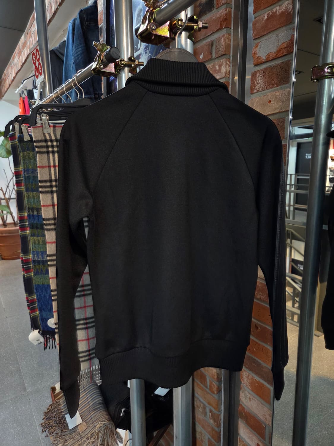 ADIDAS 아디다스 블랙 여성핏집업💯 상품이미지7