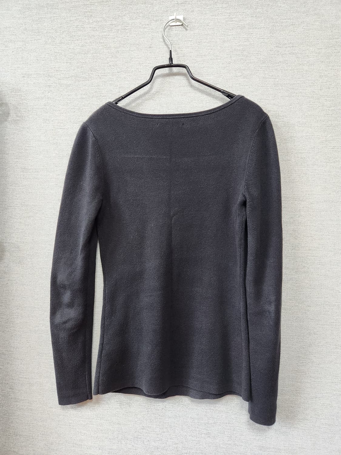 타미힐피거 블랙 스퀘어넥 긴팔 니트탑 상품이미지4