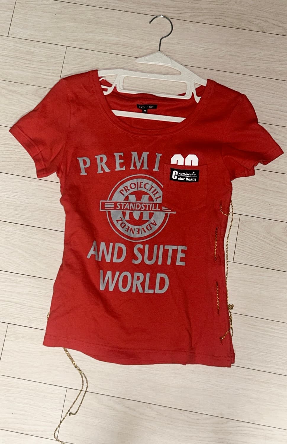 빈티지 골드 체인 레드 반팔티 슬림핏 상품이미지1