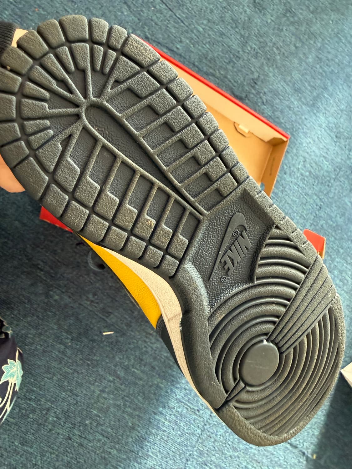 나이키 덩크 하이 SP 바시티 메이즈 240 상품이미지7