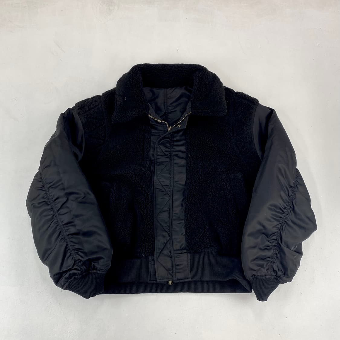 쿠어 CWU 리버시블 플라이트 봄버 V.2 블랙 (100) 상품이미지2