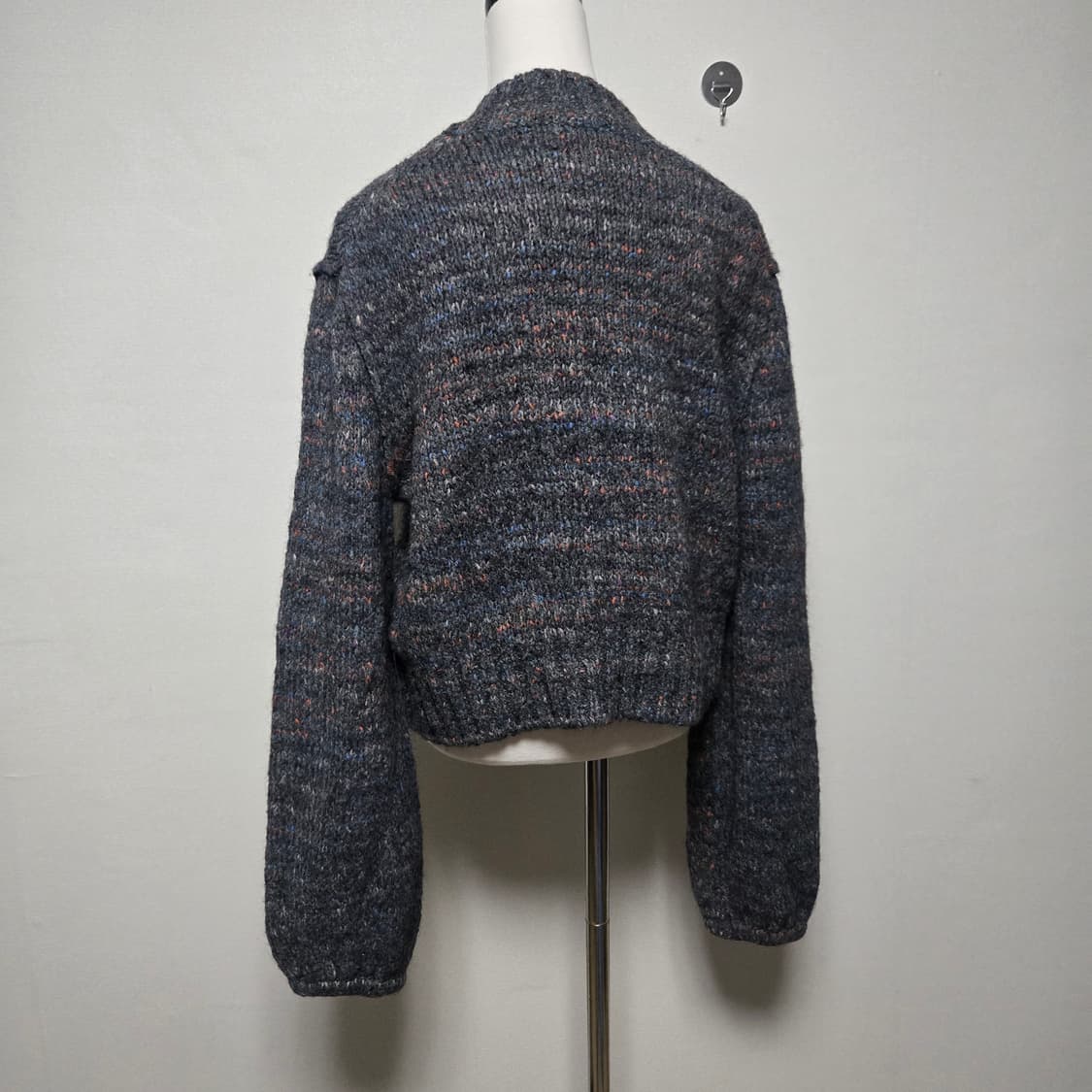 ahwe 아위 아만다 풀오버 니트 / 여성 니트/ 여자 니트  상품이미지9