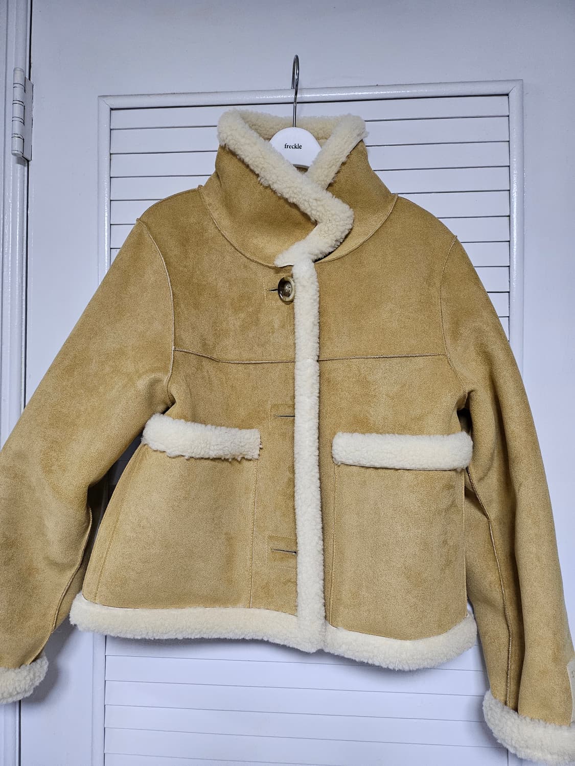 프레클 쇼츠 양면 무스탕 상품이미지4