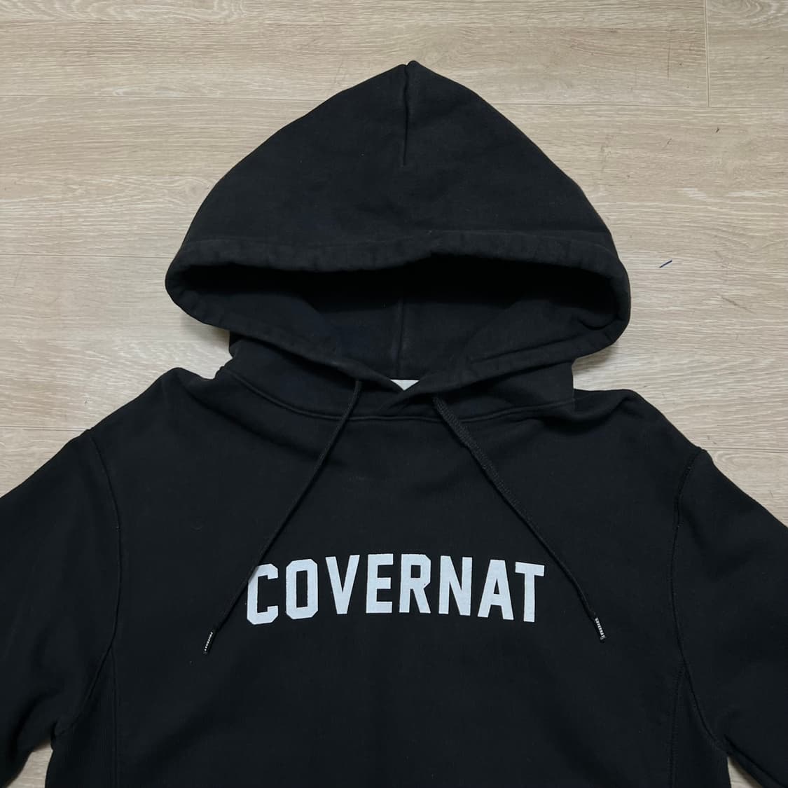 커버낫 멀티튜드 스펠 빅로고 후드티 [블랙] M/95 상품이미지2