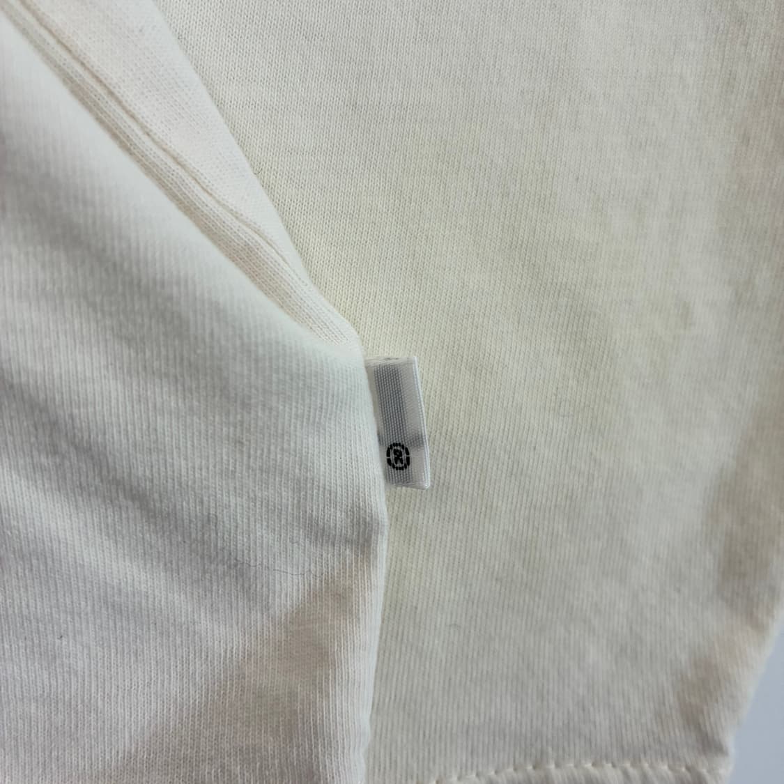 Levis  리바이스 스컬 프린팅 롱 슬리브 상품이미지5