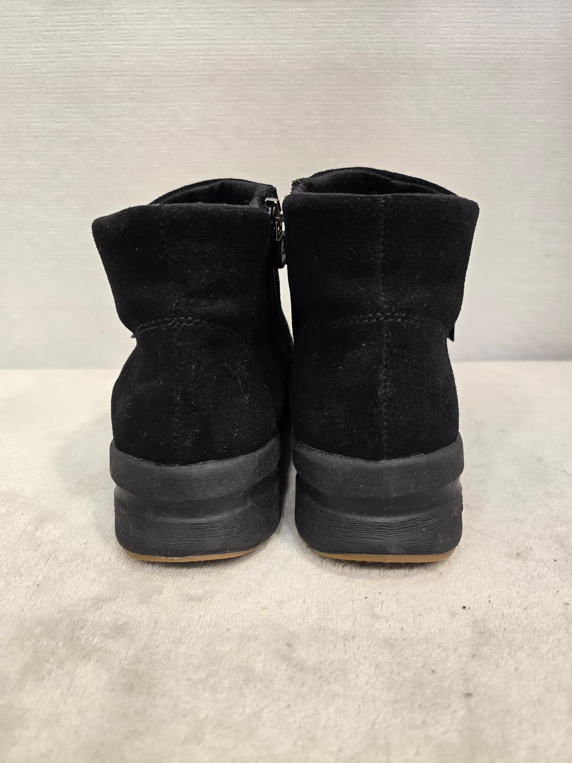 베어파우 키높이 블랙 스웨이드 앵클 부츠 240 상품이미지4