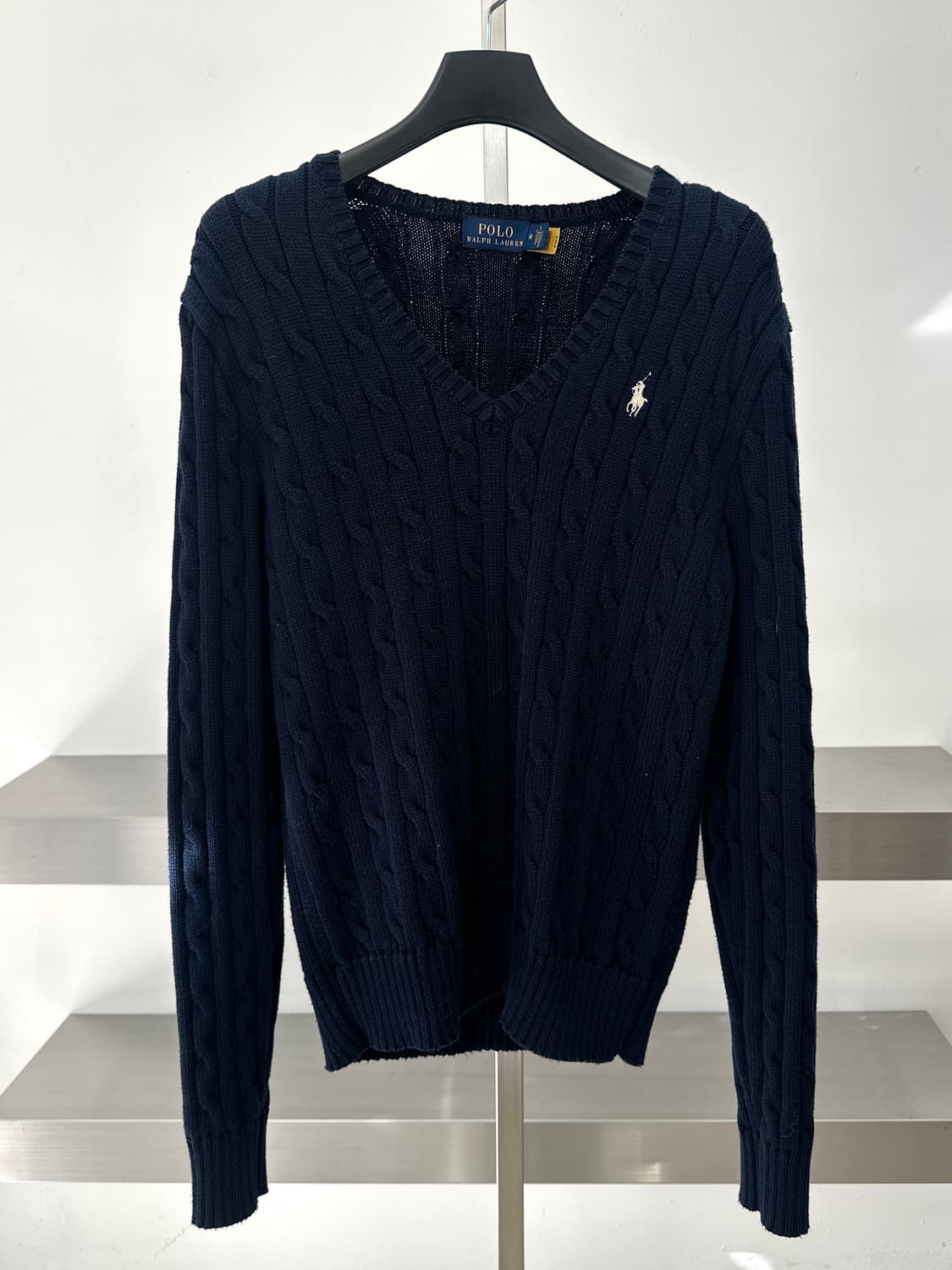 폴로 랄프로렌 네이비 V넥 케이블 니트  상품이미지3