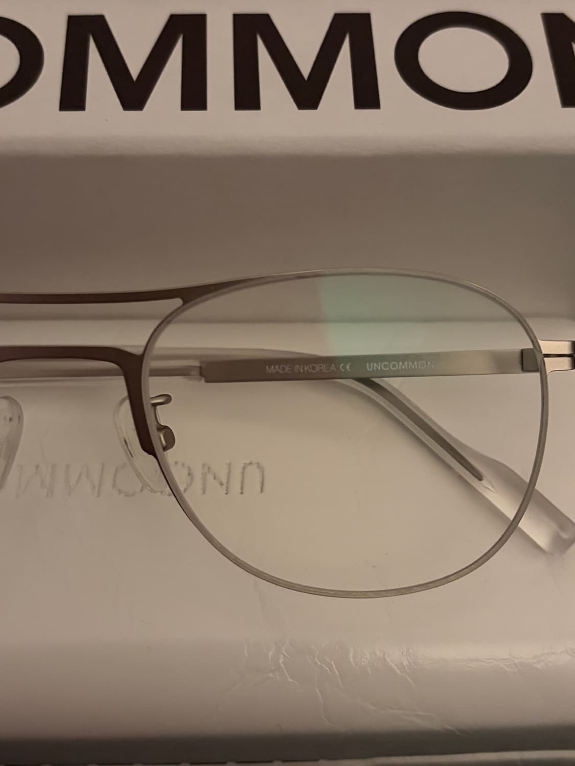 언커먼아이웨어 26ss신상 EDDY 실버 상품이미지3