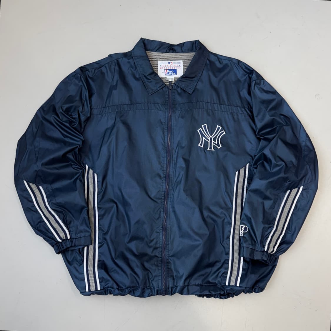 PRO PLAYER 90s 뉴욕 양키스 올드스쿨 바람막이 자켓 상품이미지2