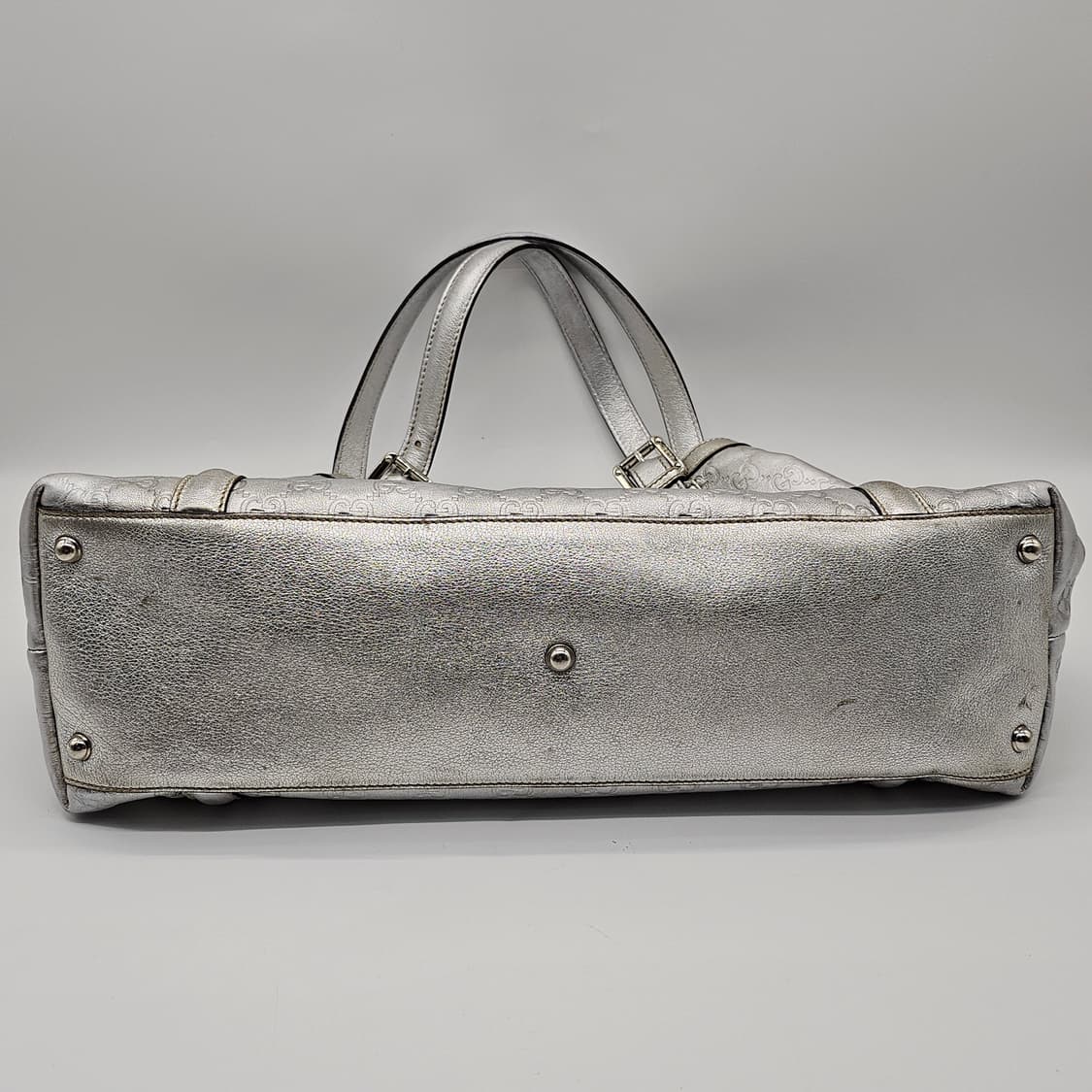 정품 구찌 메탈릭 숄더백 상품이미지6