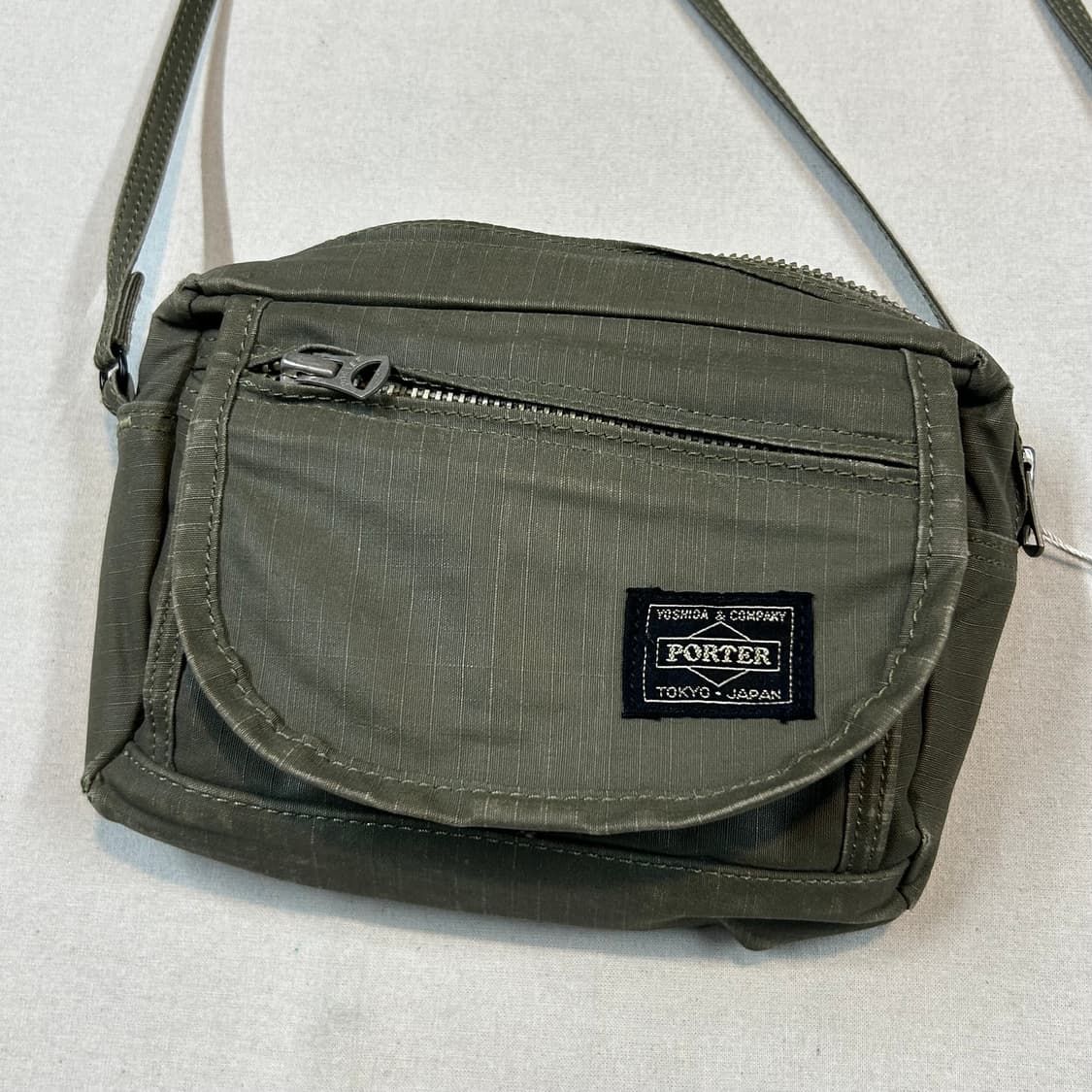요시다 포터 미니 크로스백 숄더백 지갑 올리브 그린 V15 상품이미지2