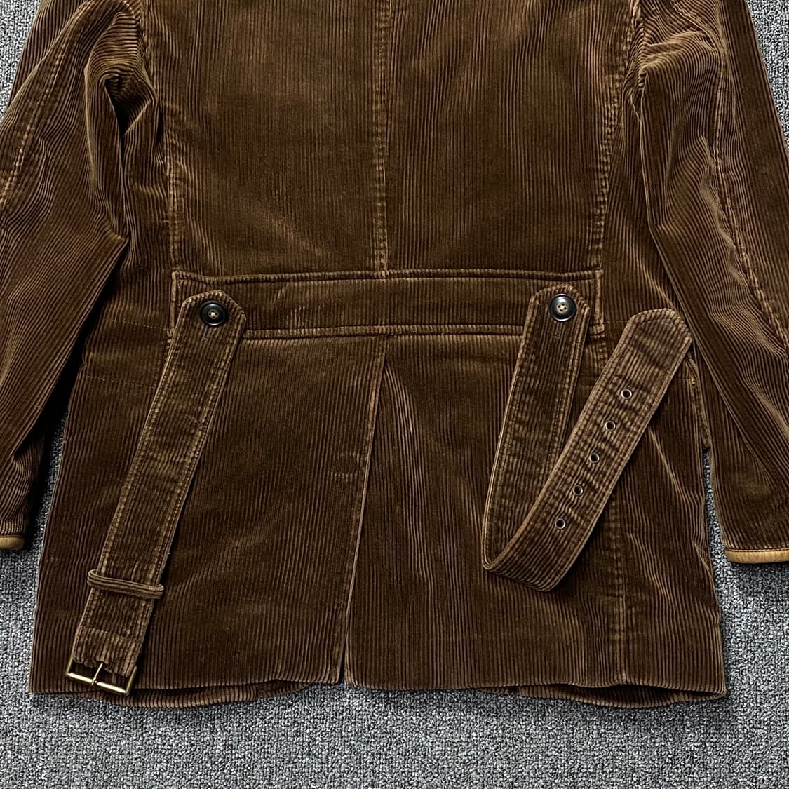 폴로 랄프로렌 코듀로이 벨티드 사파리 자켓 (브라운) 상품이미지10