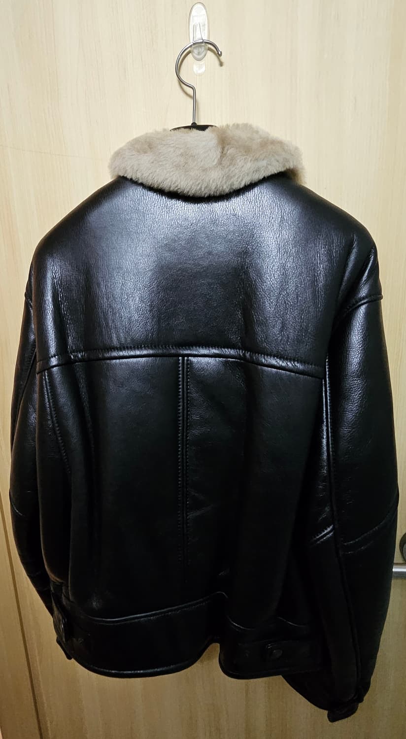 타임옴므 무스탕 23FW 95사이즈 상품이미지4