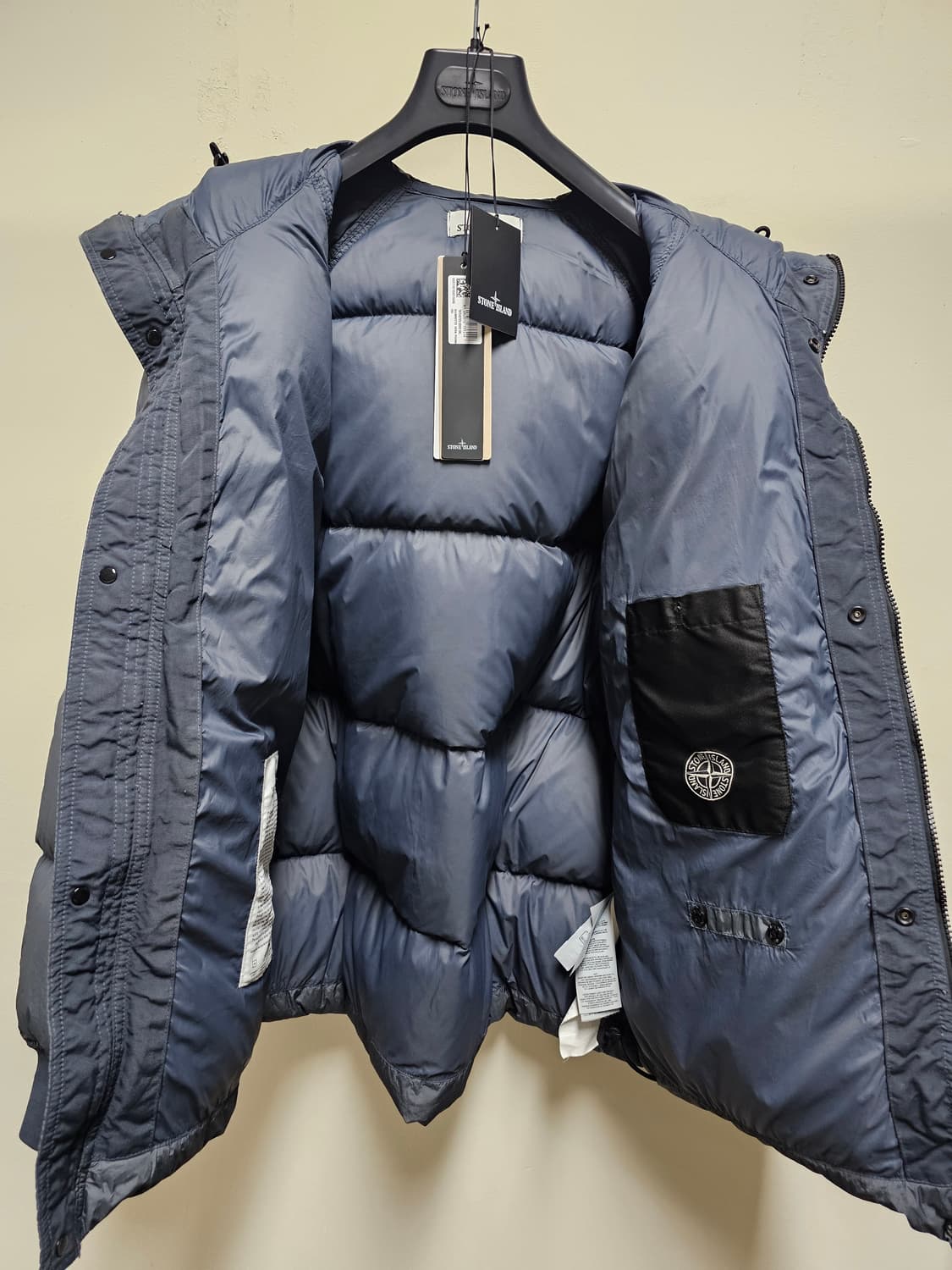 스톤아일랜드 가먼트 다이드 크링클랩스 리사이클 나일론 후드 다운 자켓 상품이미지5