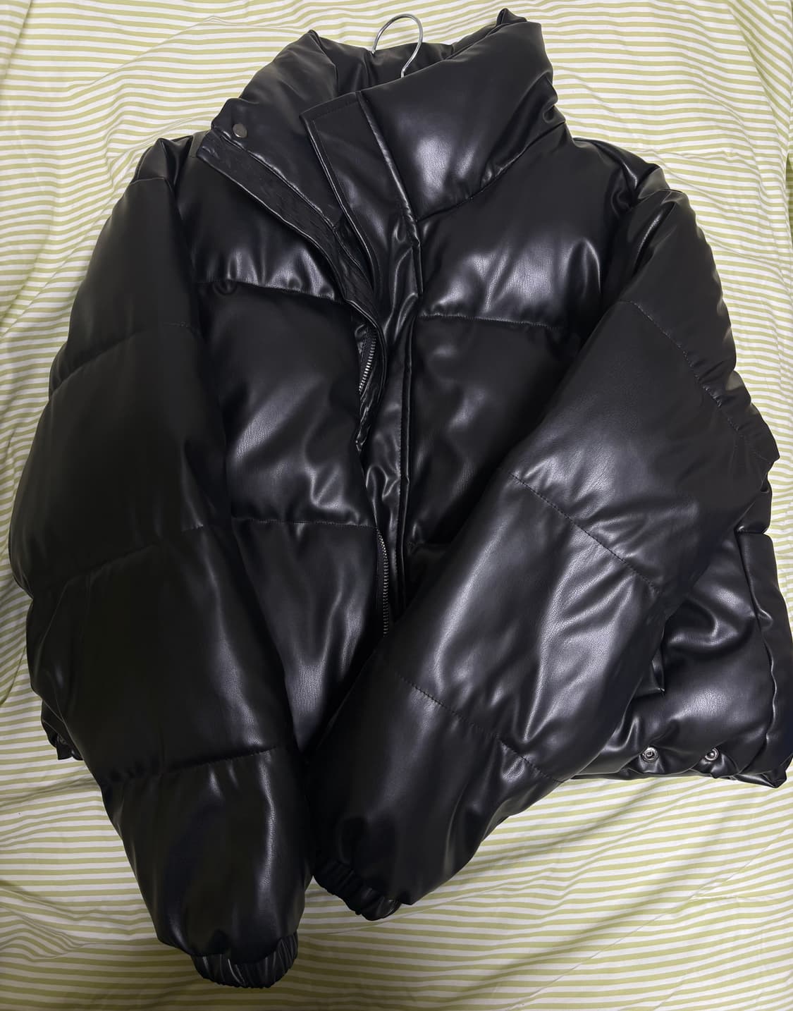 어퍼스트로피 콤마 레더 크롭 숏 패딩 상품이미지2