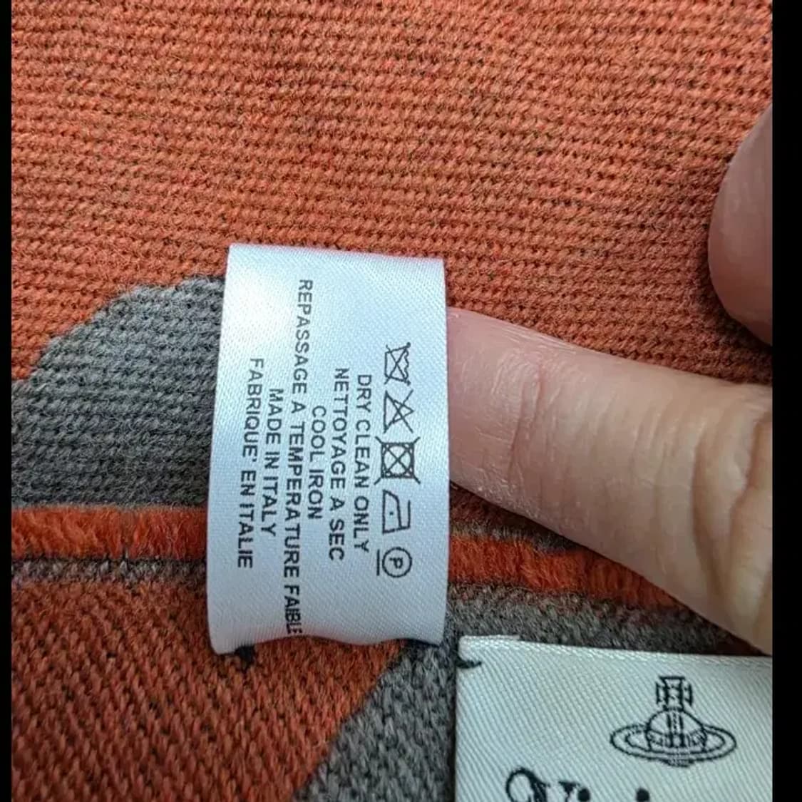 비비안 웨스트우드 머플러 상품이미지8