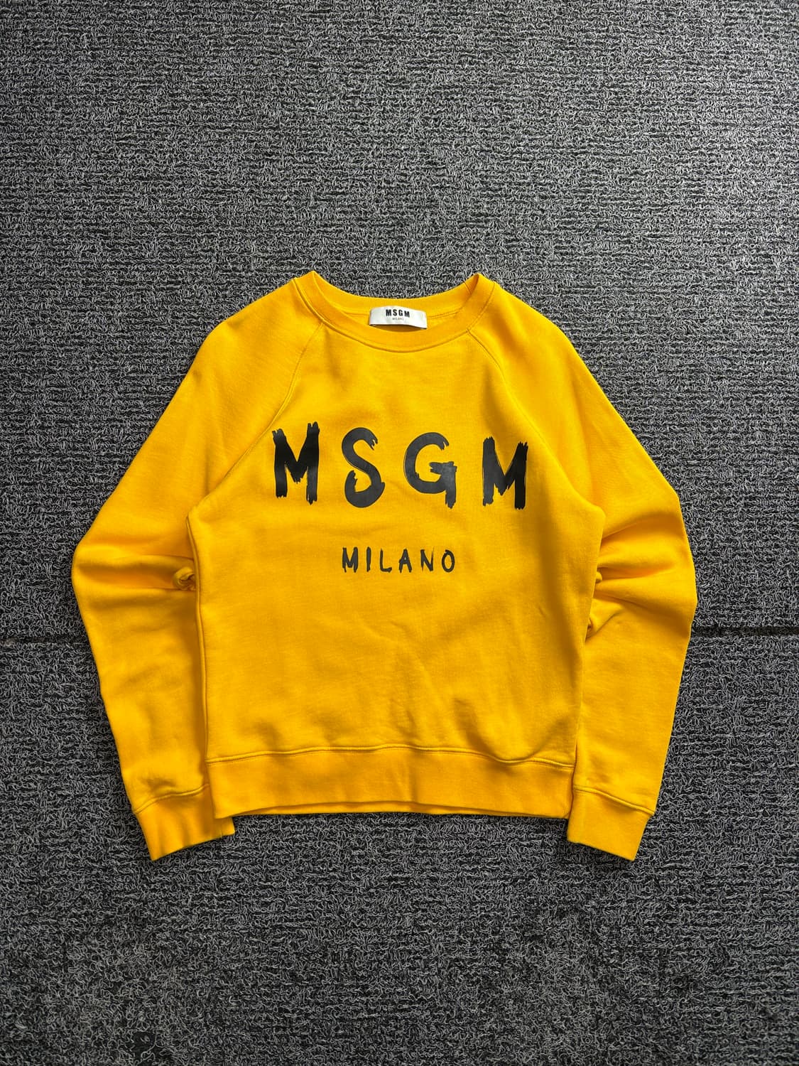 MSGM 밀라노 센터빅로고 크루넥 맨투맨 2745 상품이미지2