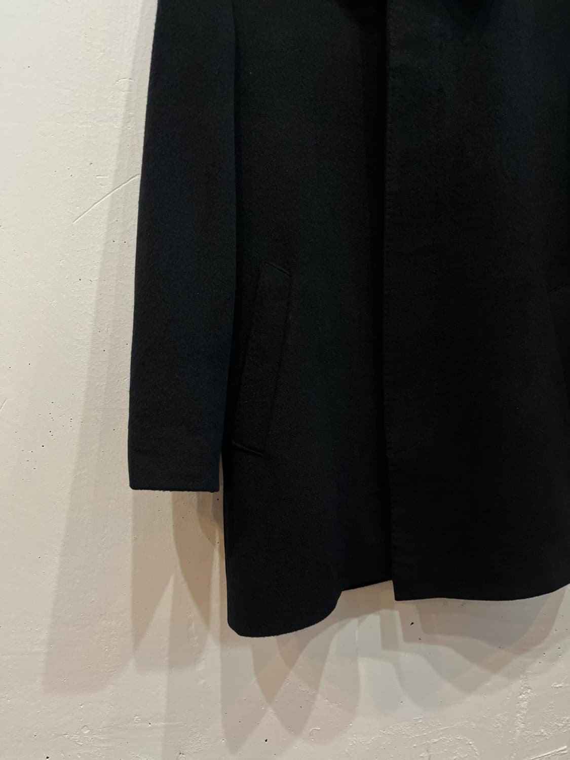 로가디스 캐시미어100% 하프 코트 블랙 95 상품이미지5