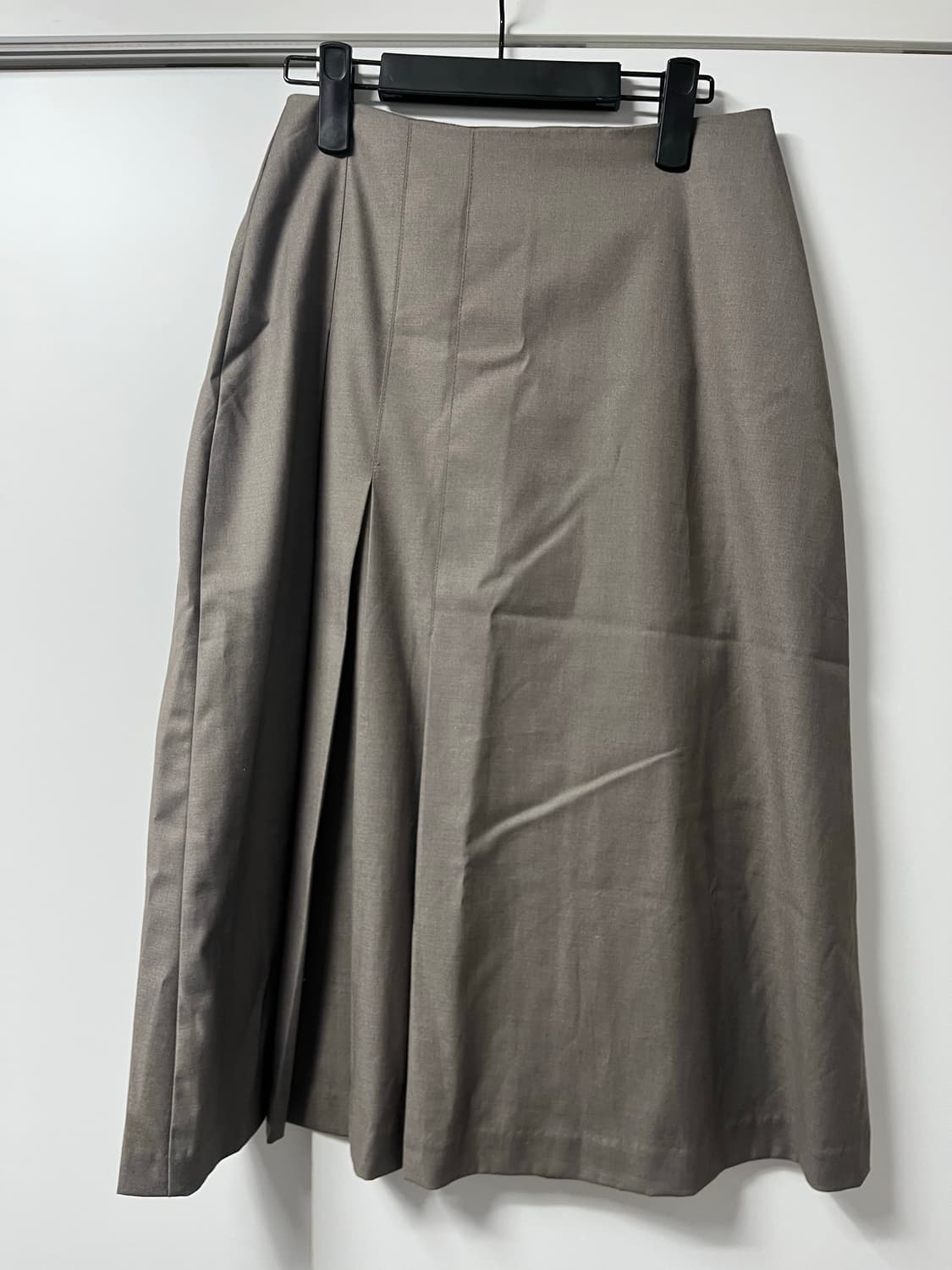 트리밍버드 플리츠 스커트 (모카그레이) 상품이미지3