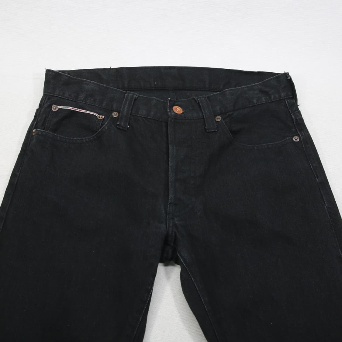 (착용컷) relume 셀비지 블랙 진 (여성용 31) 상품이미지3