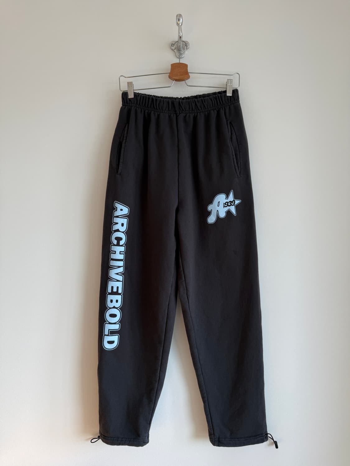 아카이브 볼드(ARCHIVE BOLD) 스웻 팬츠  상품이미지1