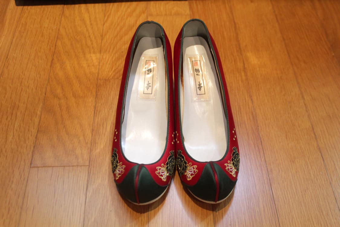 한복 꽃신 240사이즈 꽃신240 나비자수꽃신 한복구두 한복신발 구두 상품이미지2