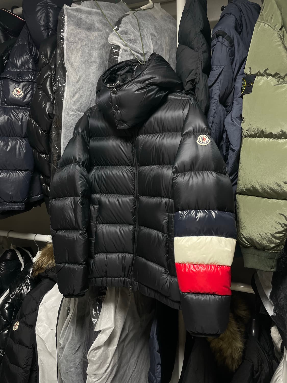 [1사이즈] 몽클레어 윌름 다운 패딩 자켓 상품이미지2