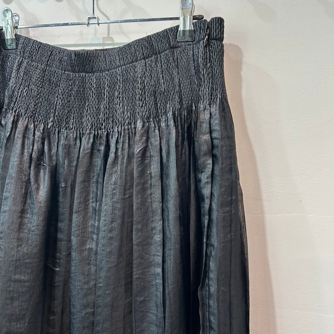 블랙 플리츠 롱 스커트 상품이미지5