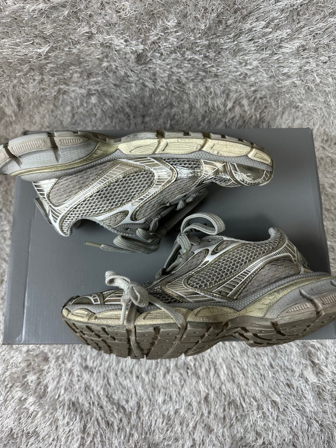 [41] 백화점판 정품 발렌시아가 3XL 에그쉘 상품이미지7